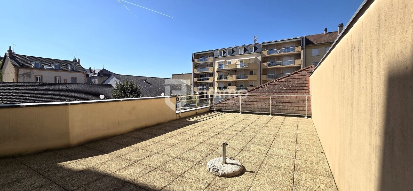 Bel appartement en centre ville avec terrasse, balcon et jardin! - Terrasse 3