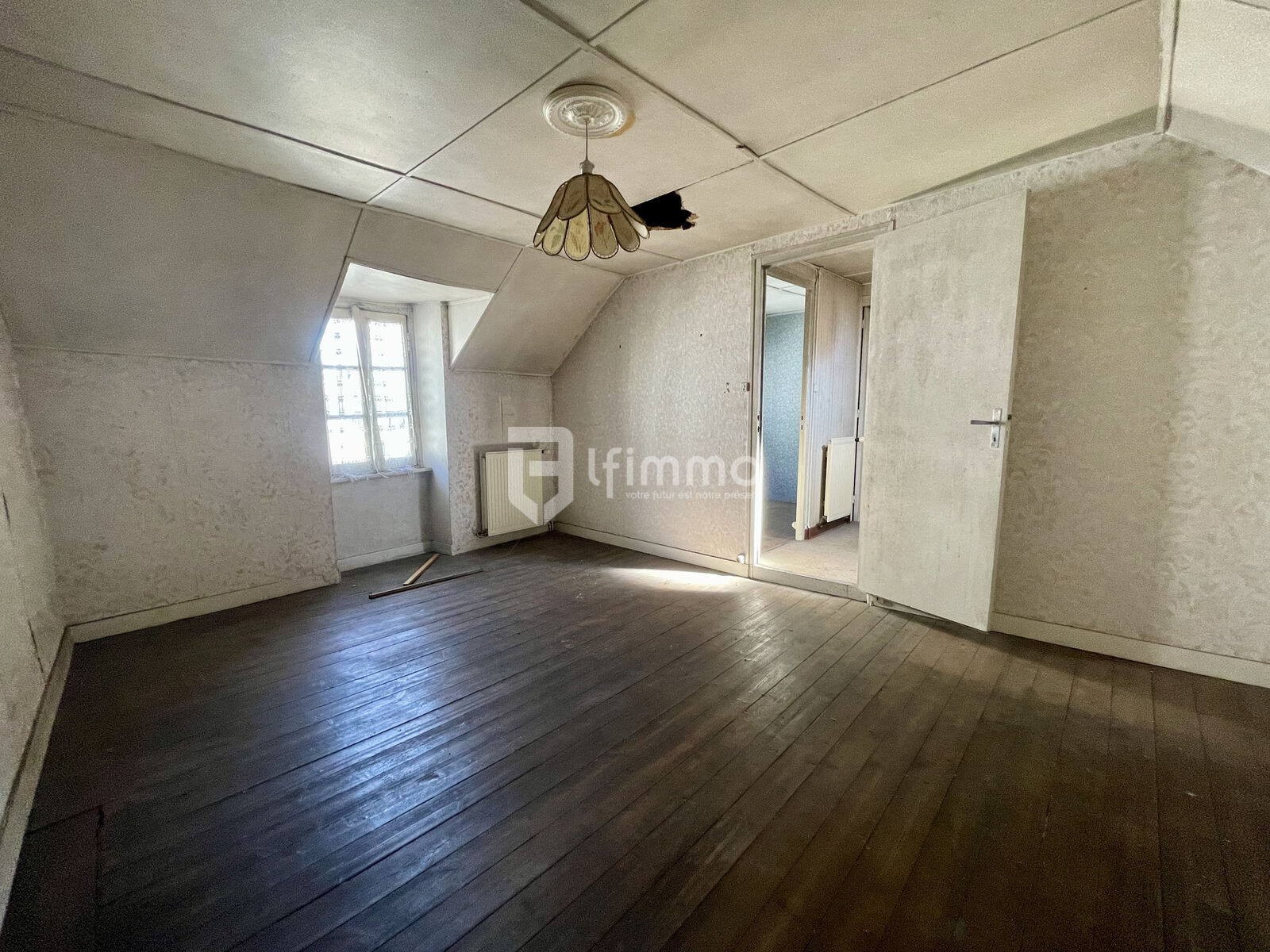 Maison à réhabiliter – Fort potentiel au centre ville de Quimper - Img 1067