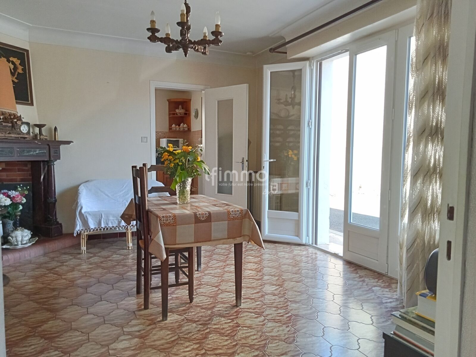 Maisons centre ville vic en bigorre avec extérieur - salle à manger