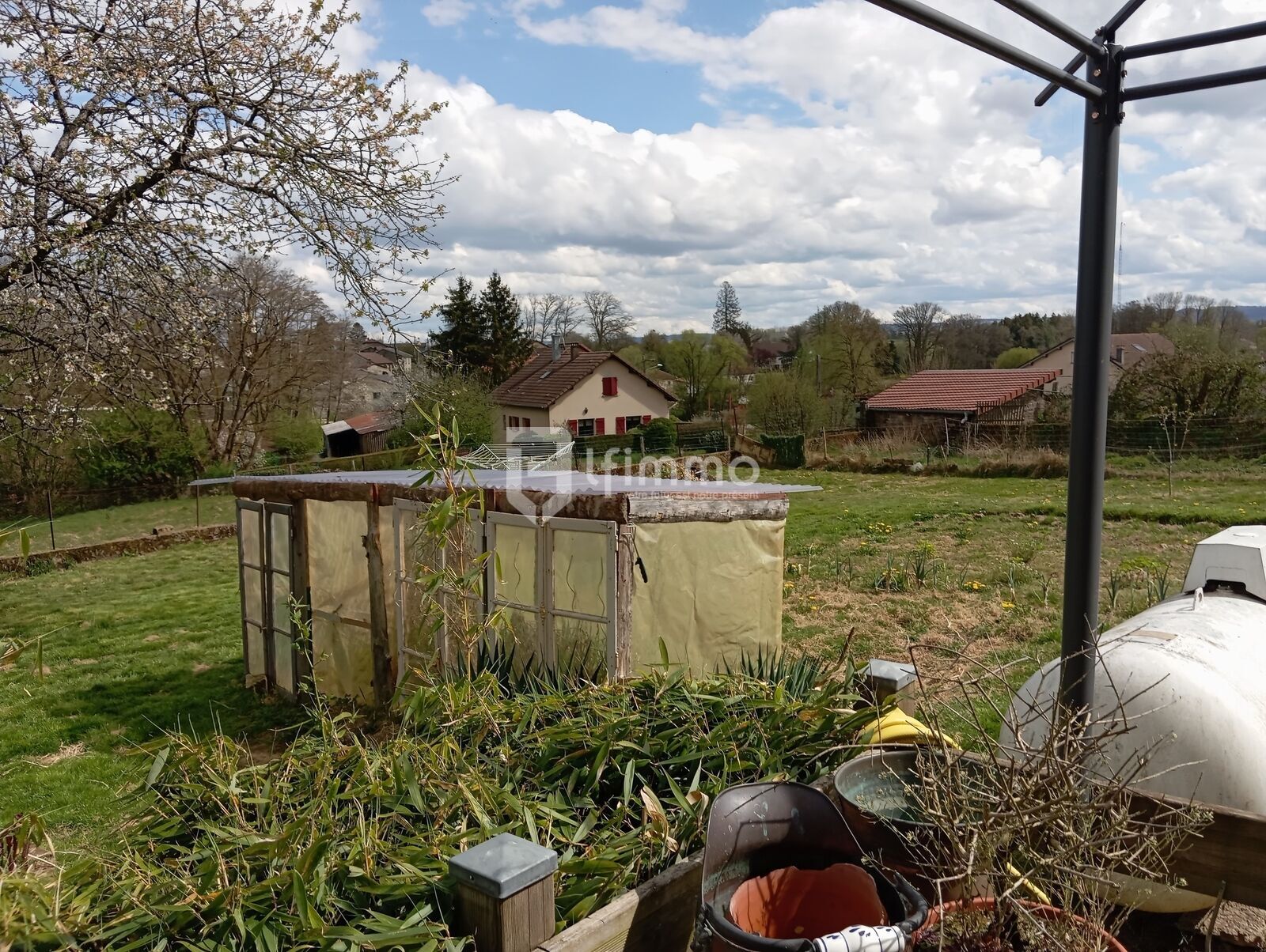 Charmante maison mitoyene - Img 20250414 144402