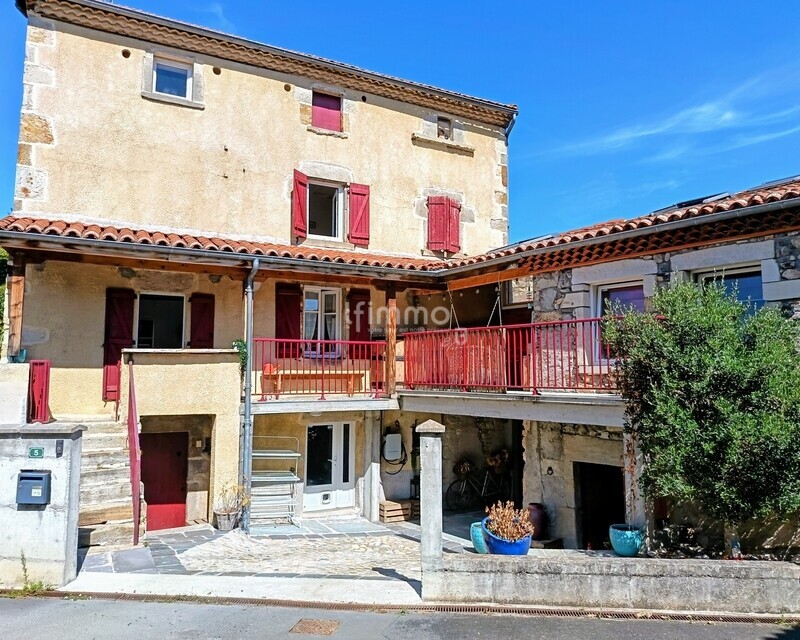 Ensemble atypique ! - A92323f2-1beb-4f7e-b0ec-ef92b92cc349 1