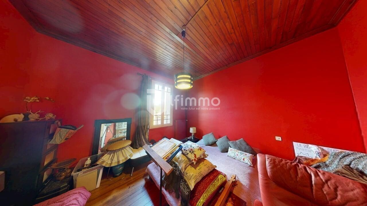 Maison de famille  - Une-maison-de-famille-au-charme-dantan-04172025 002037