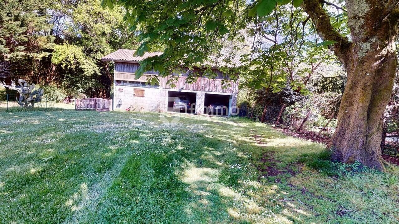 Maison de famille  - Une-maison-de-famille-au-charme-dantan-04172025 002227