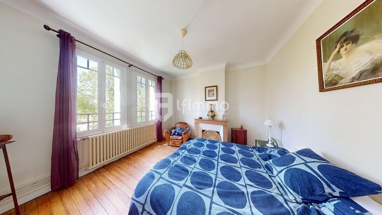 Maison de famille  - Une-maison-de-famille-au-charme-dantan-04172025 002108