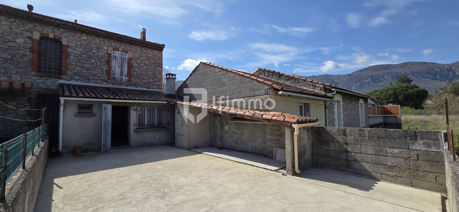 Immeuble 2 logements et garage de 120 m2 - 20250405 115247