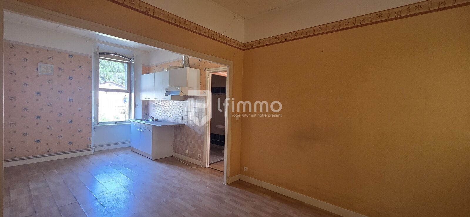 Immeuble 2 logements et garage de 120 m2 - 20250405 110706