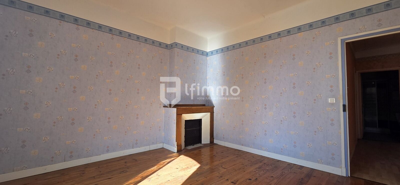 Immeuble 2 logements et garage de 120 m2 - 20250405 110503