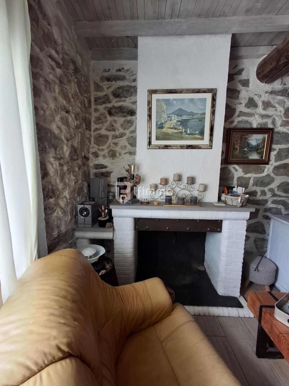 Maison avec jardin  - 49389012-be08-4958-a6ee-74b967b4a24e