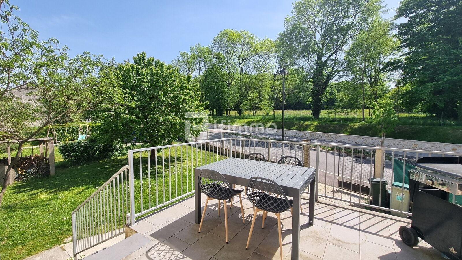 Maison Coupvray avec jardin face au Parc du Château  - 20250502 150749