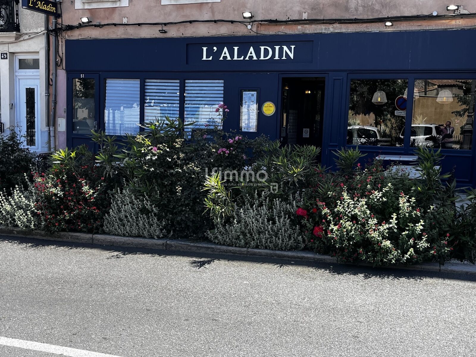 fond de commerce restaurant spécialités marocaines - Facade
