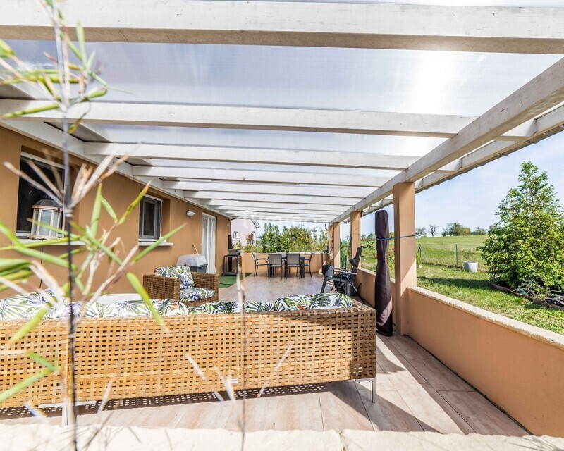 Maison individuelle économe au calme - Terrasse couverte