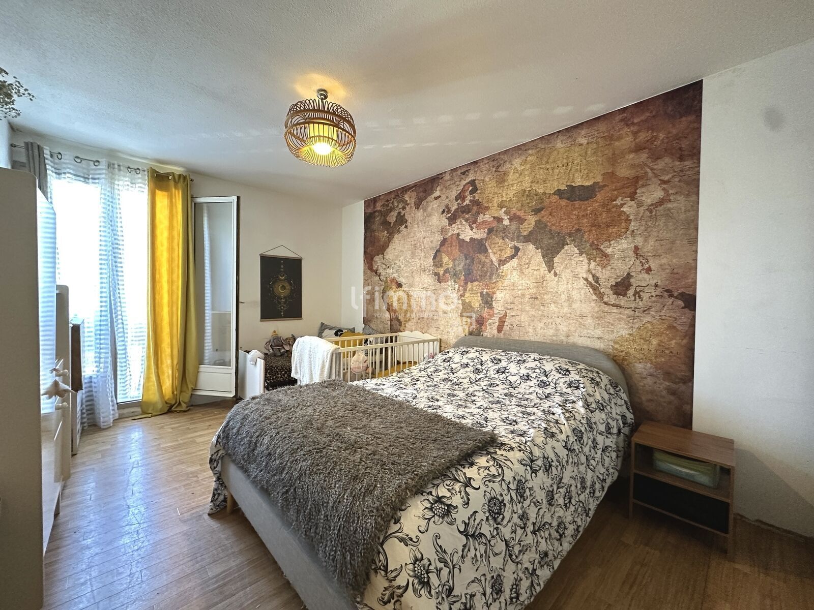 Appartement 3 pièces avec  terrasse , parking - Chambre 2