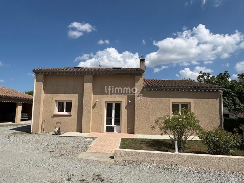 Villa T3 de 121M2 avec jardin de 220M2 situé à Alzonne - Facade extérieur alzonne