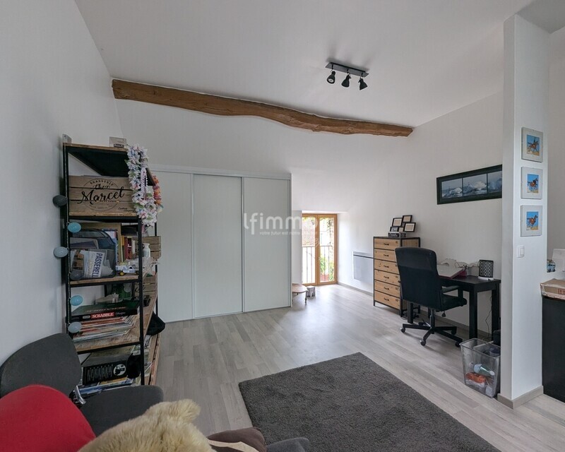 Longueville, Possibilité de 2 maisons et dépendance viabilisé de 70m² - Pxl 20250722 090951494