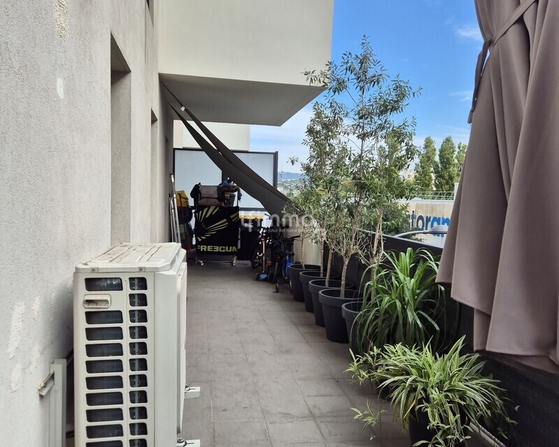 T4 70M2 Terrasse Pont-de-Vivaux/St Loup - Temp file 1757403701579