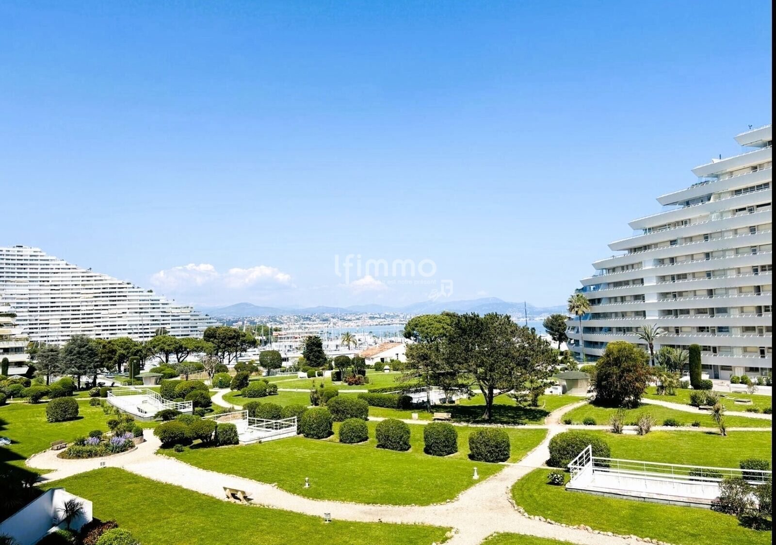 Marina Baie des Anges , Studio lumineux avec Terrasse - Photo