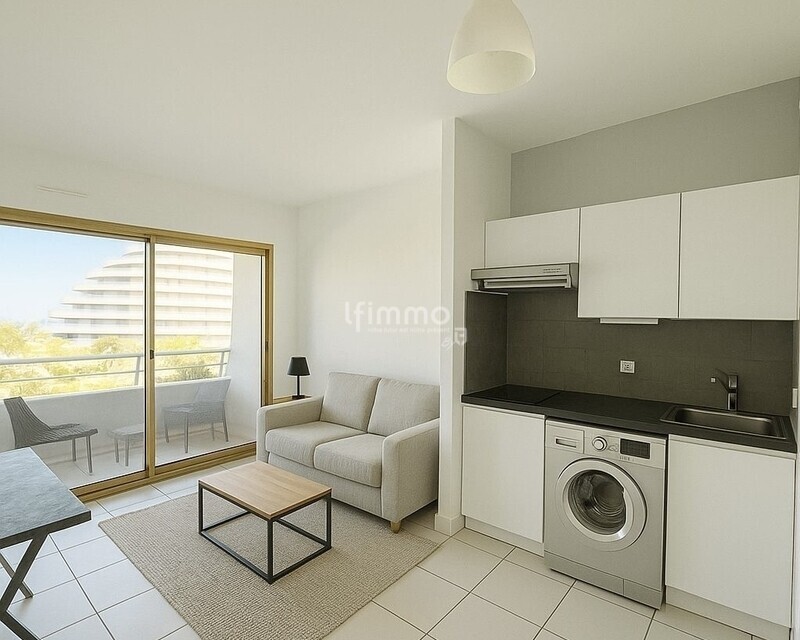 Marina Baie des Anges , Studio lumineux avec Terrasse - Ac27931e-e728-45a7-9834-980c0d3c74bb