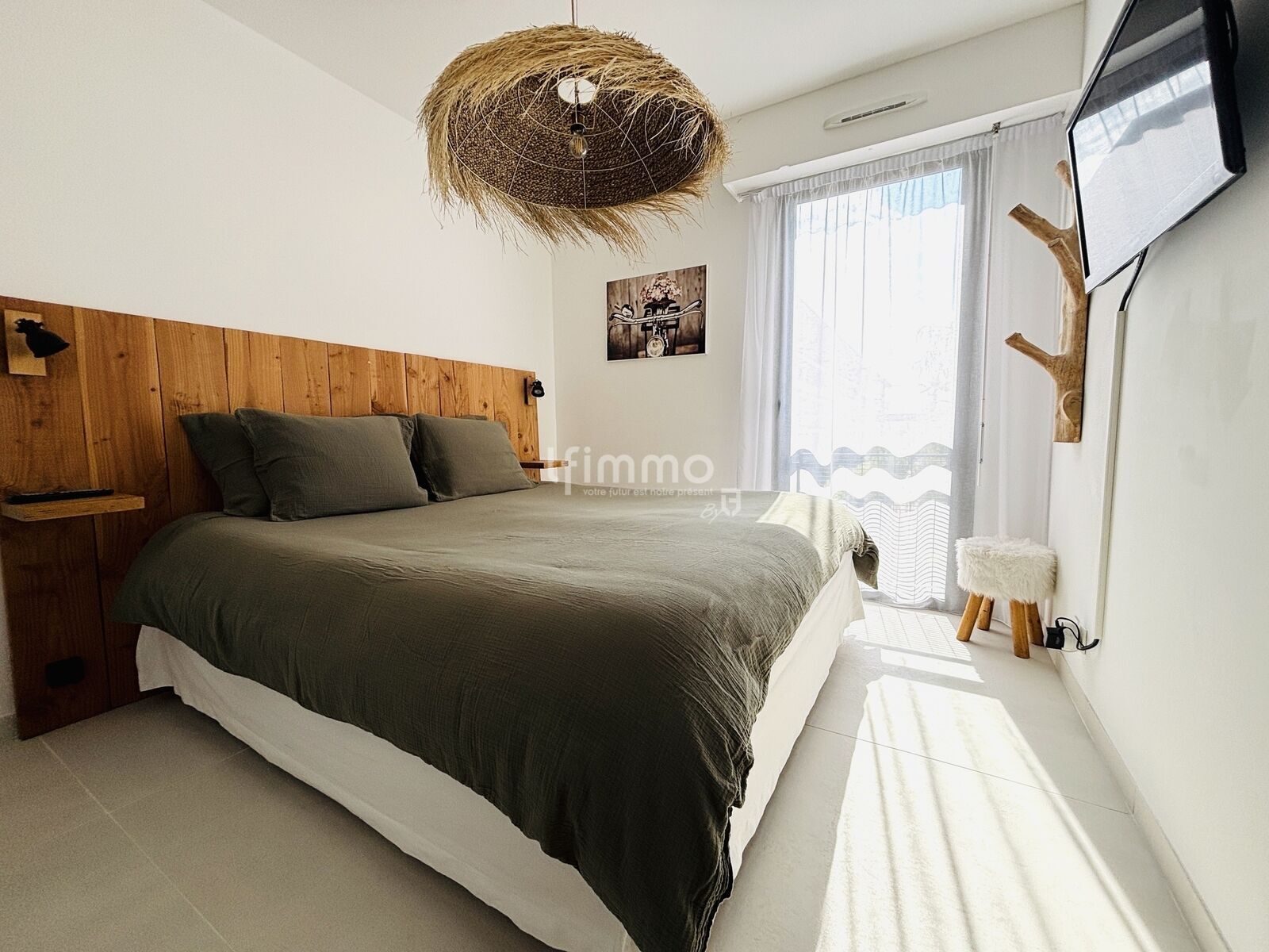 3 pièces lumineux meublé – Vue mer – Résidence récente avec piscine - Img 6162