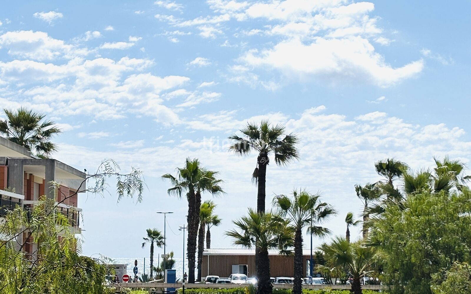 3 pièces lumineux meublé – Vue mer – Résidence récente avec piscine - Img 6217 2