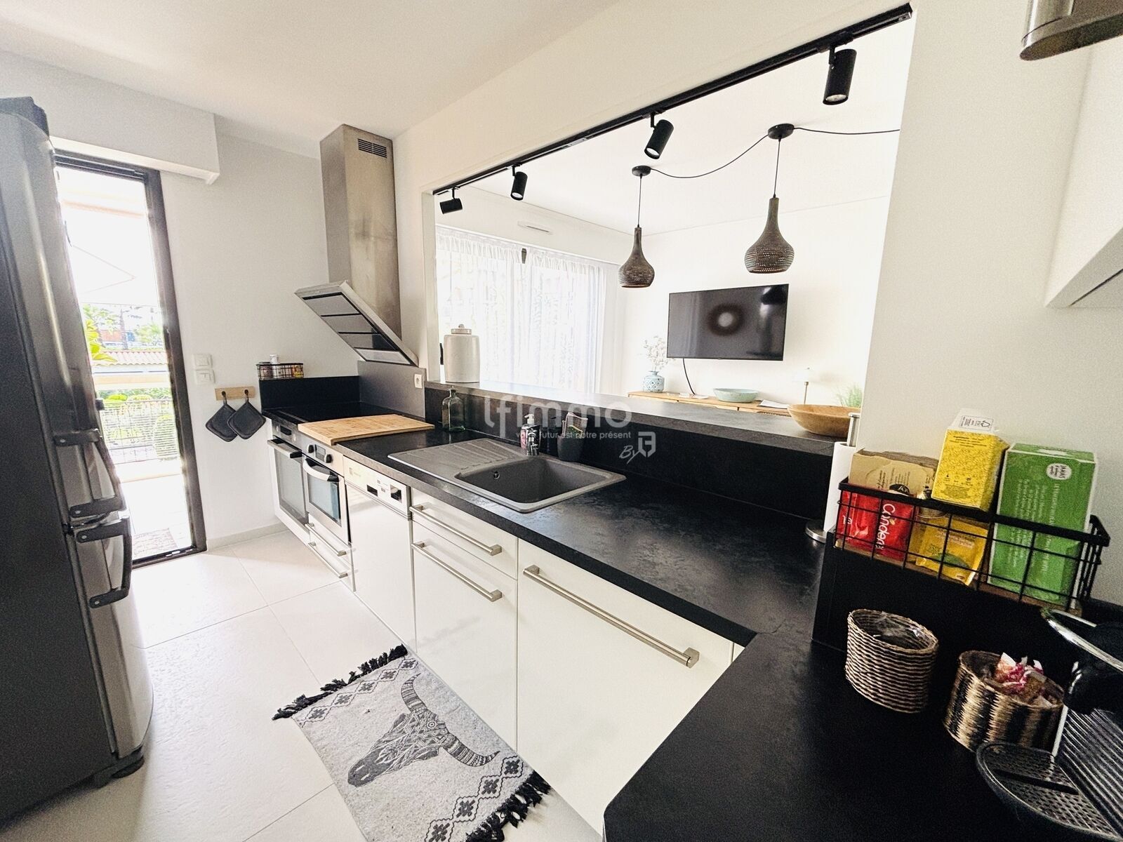 3 pièces lumineux meublé – Vue mer – Résidence récente avec piscine - Img 6183