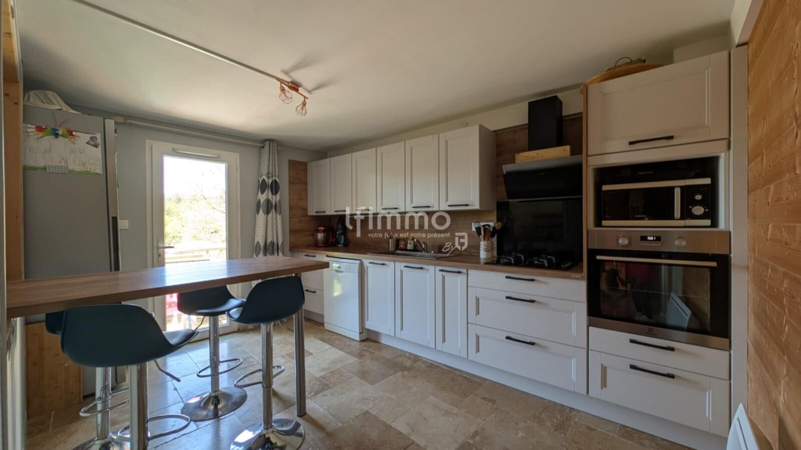 Maison 4 chambres et jardin  - Messenger creation 175f0905-01bd-4f11-9962-1171152ada83