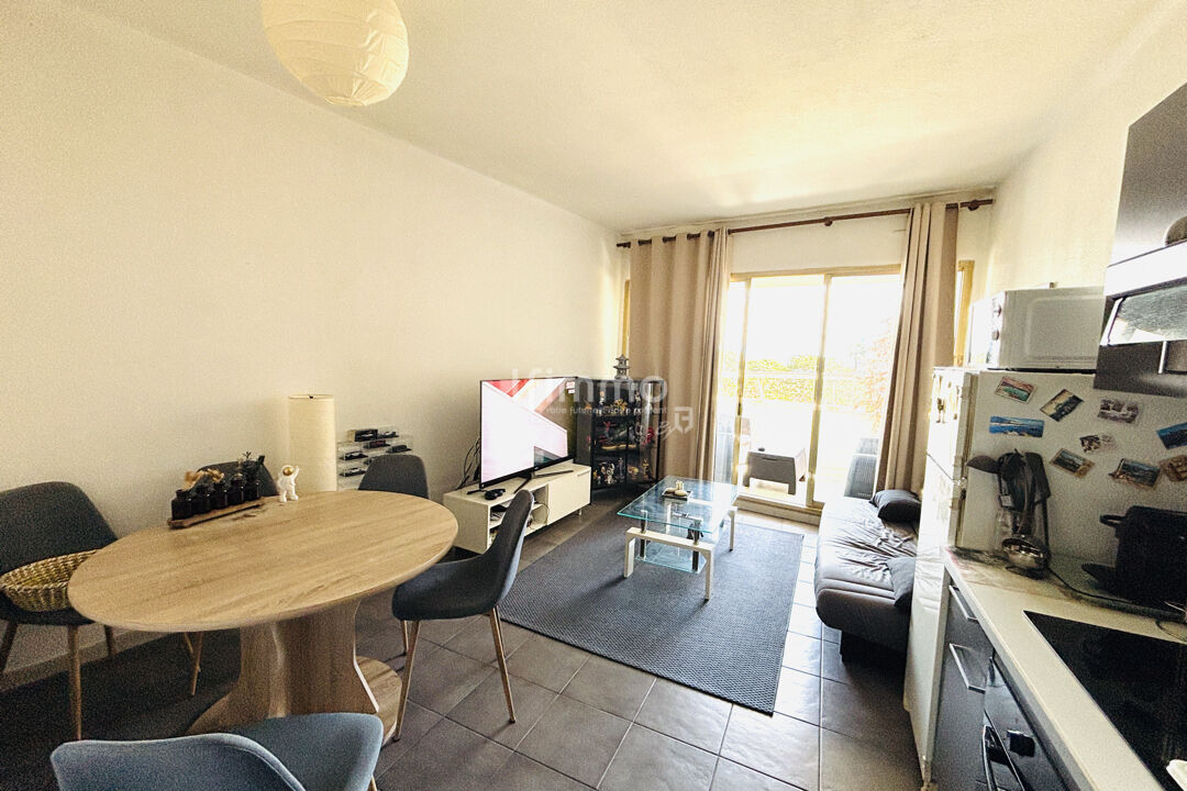 Marina, 2 pièces avec terrasse et vue mer, port, jardins - Dce9c53b-5199-45ce-94b9-9735c19b7ef6