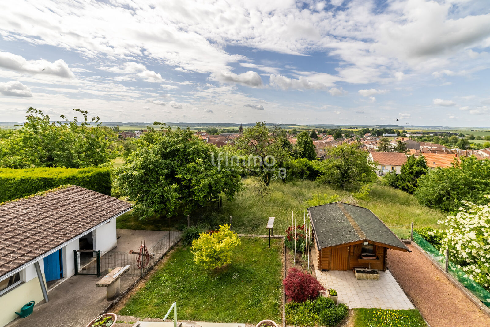 Maison familiale, typique des années 1960, bien placée à Morhange. - 27 mai 2025-09355c9a5544-hdr