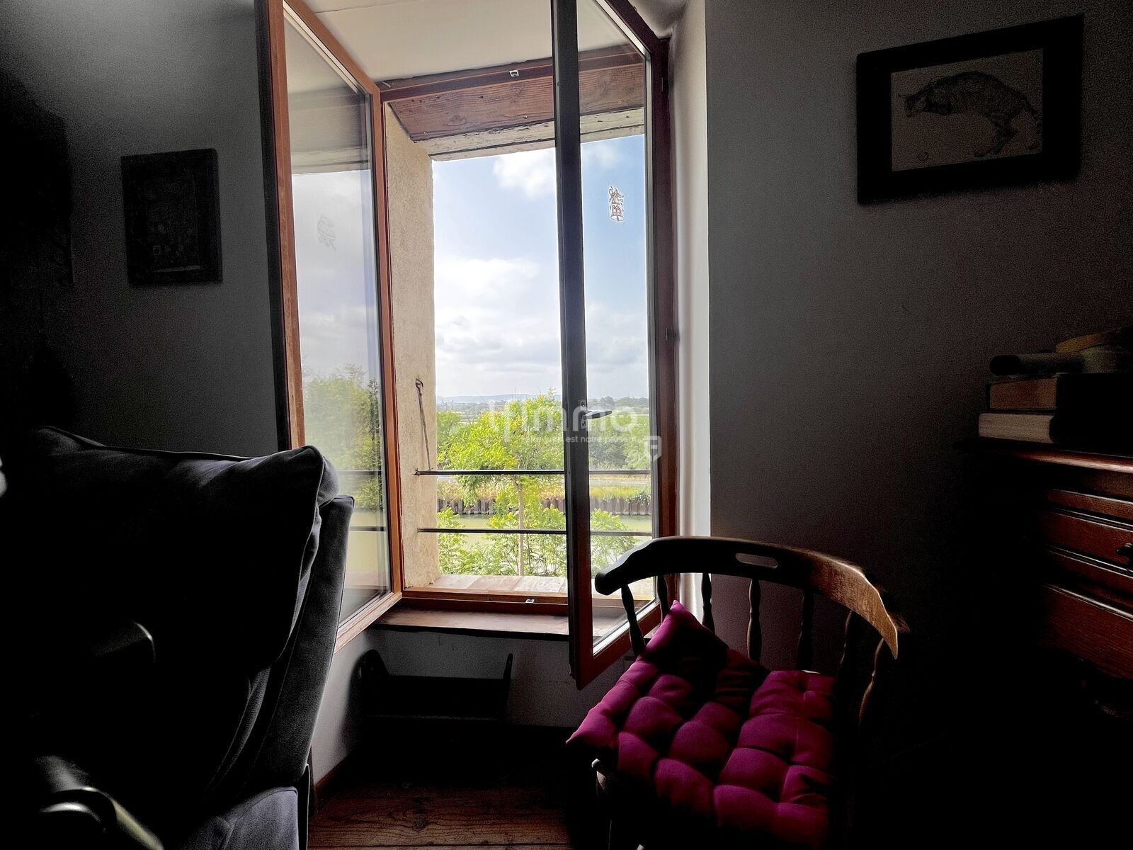 Vivez la douceur du Sud, face au Canal du Midi - Fenetre salon 1   jpeg