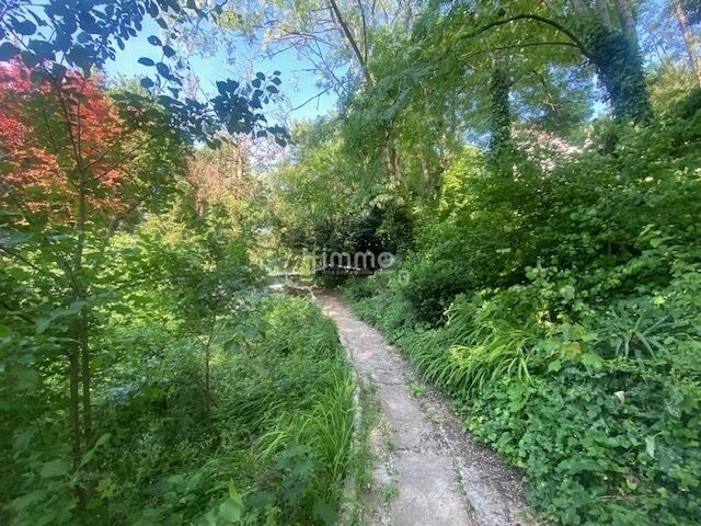 Terrain à bâtir de 1994m2 - Img 8528