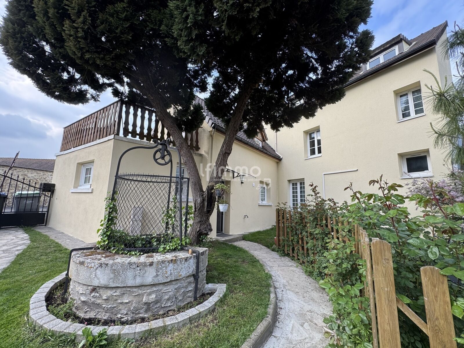 Maison Atypique T4 en vente à Villeneuve sous Dammartin - Img 1100