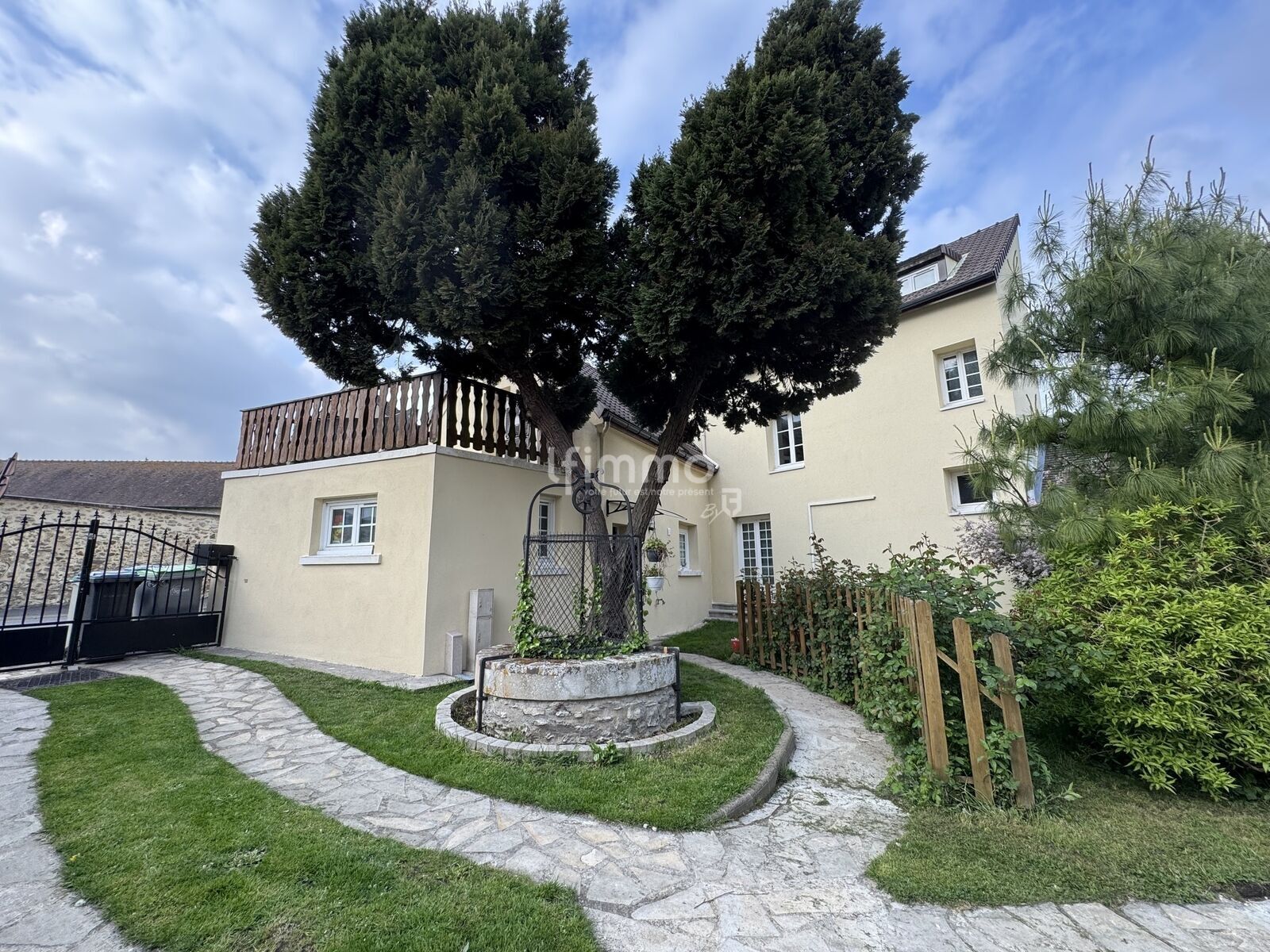 Maison Atypique T4 en vente à Villeneuve sous Dammartin - Img 1102