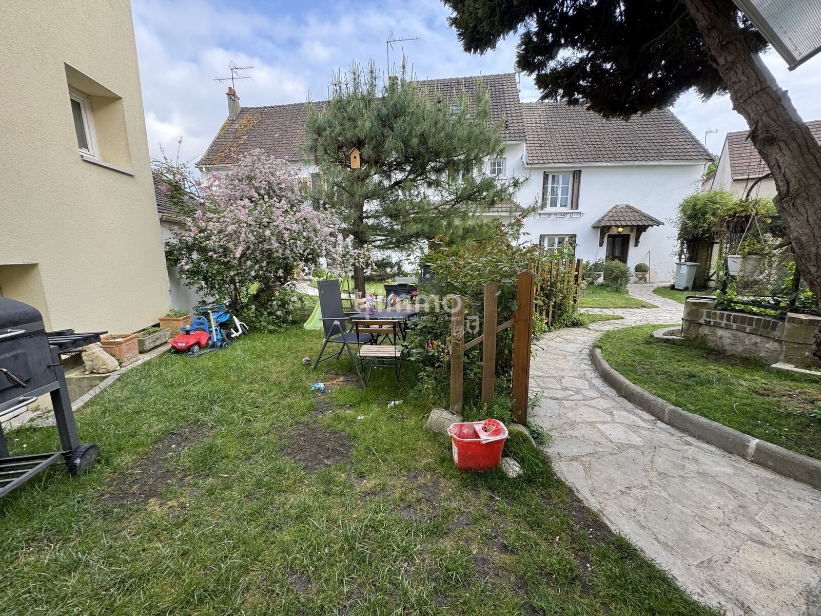 Maison Atypique T4 en vente à Villeneuve sous Dammartin - Img 1099
