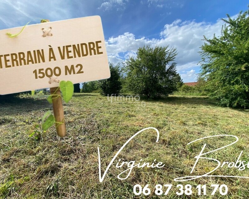 Terrain constructible 15 ares - Emplacement stratégique – Accès facile - 1500 m2