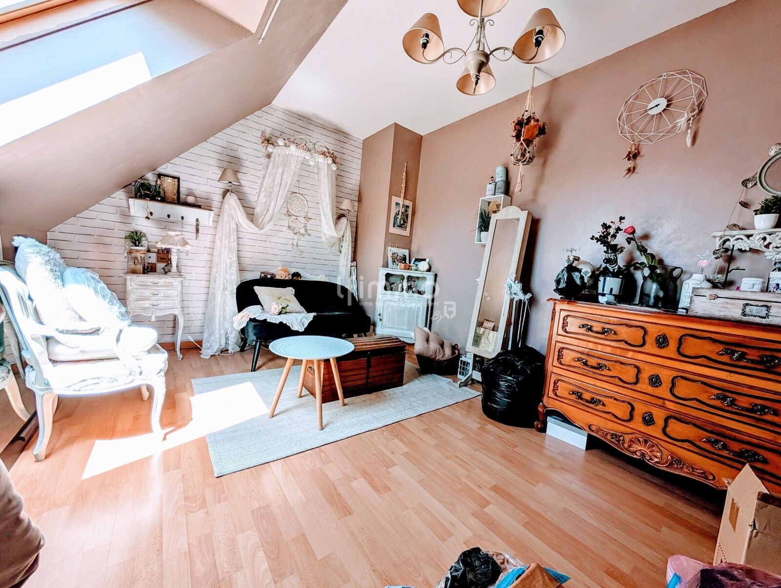 Maison indépendante - Pxl 20250520 113632815 3