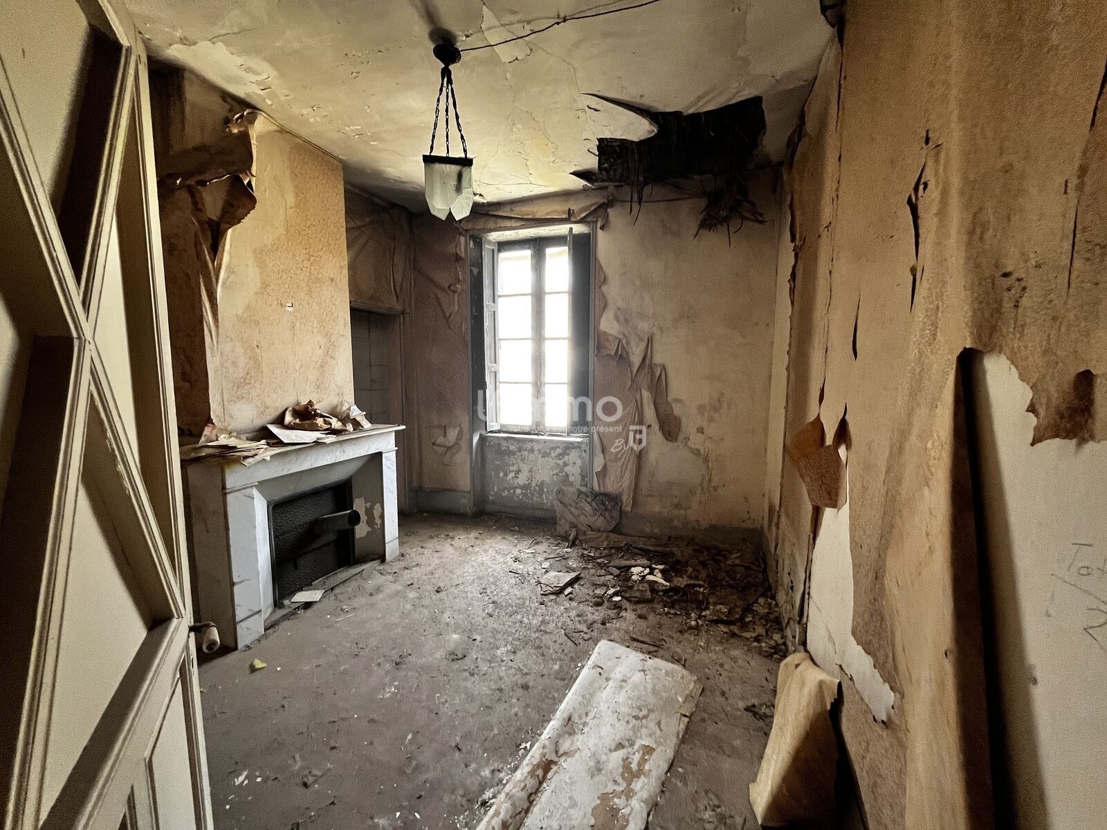 opportunité d'investissement à côté du coeur de ville - Cheminiée