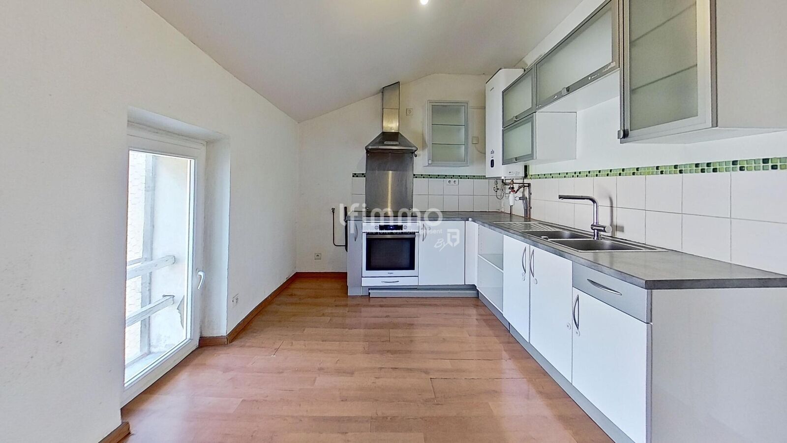 Grand T4 dernier étage centre ville Narbonne  - Appartement-t4-narbonne-kitchen