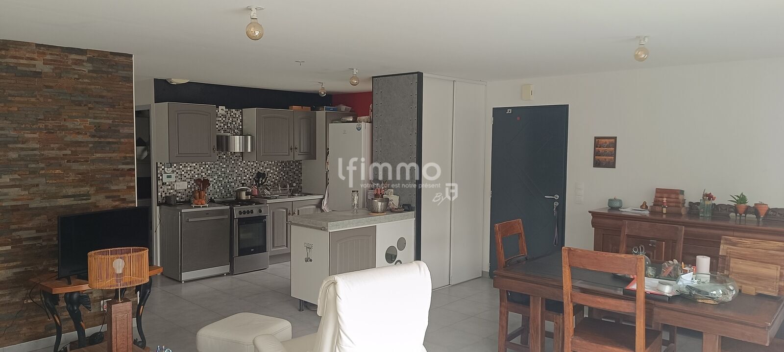 Maison 2 chambres + garage - Img 20250526 142646