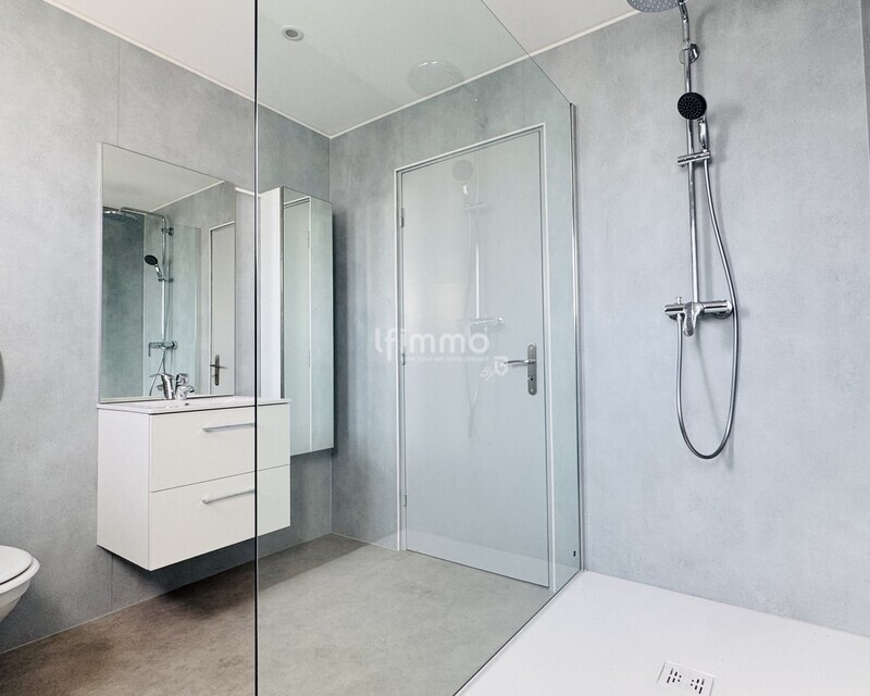 Appartement F4 de 127.7m2 - Img 2977