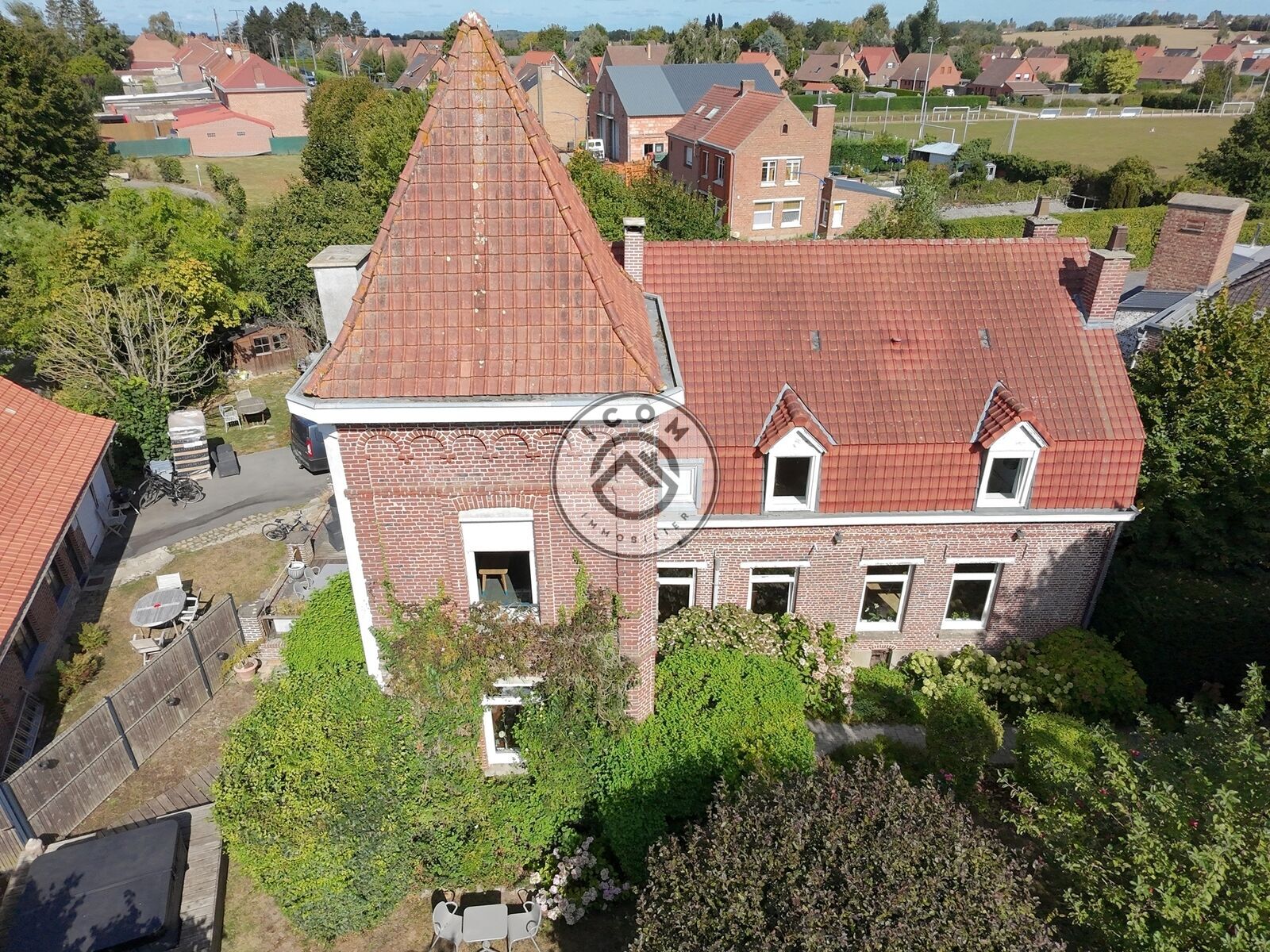 Maison de Maître – 256 m² – Monts des Flandres - Dji fly 20250821 112454 0220 1755768610560 photo