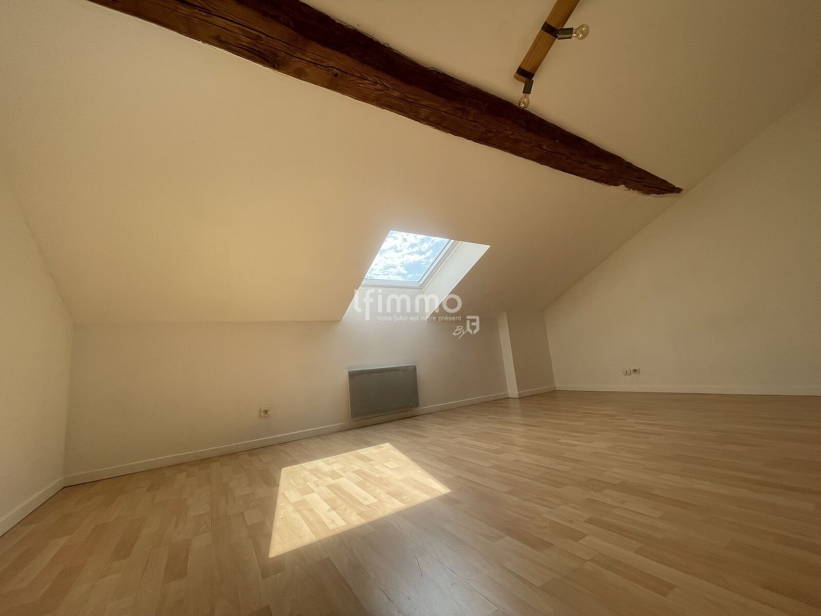 Immeuble de Rapport Rentabilité Assurée ! - Img 0994