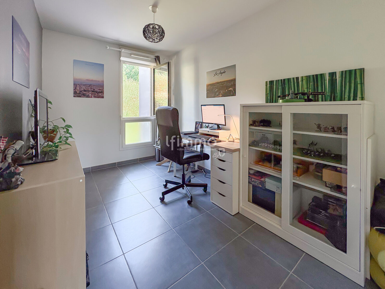 Appartement T3, terrasse et garage - 13014 Marseille  - Img 5014