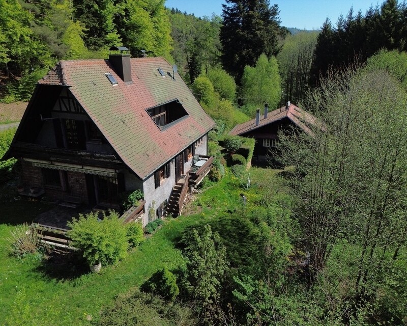 Belle maison au bord de la rivière - D354a9e7-f60f-49fa-b07e-9b88e0f166bb  002 
