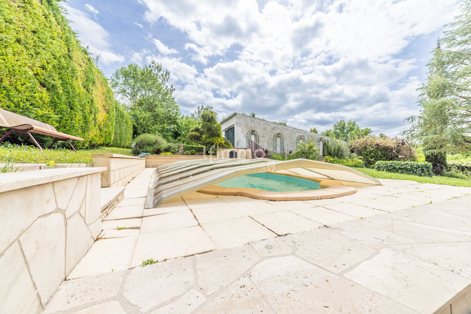 Grande Propriété familiale à Château-Salins. - 27 mai 2025-12445c9a5708