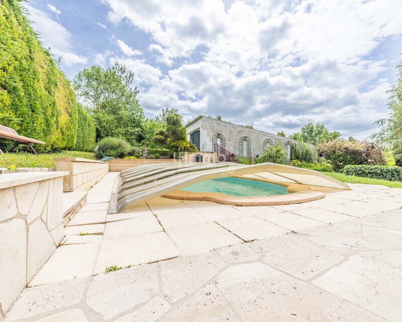 Grande Propriété familiale à Château-Salins. - 27 mai 2025-12445c9a5708