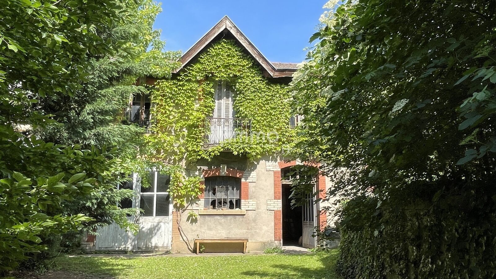 Maison de caractère 350 m² + dépendance jardin 1133 m² - Img 8756