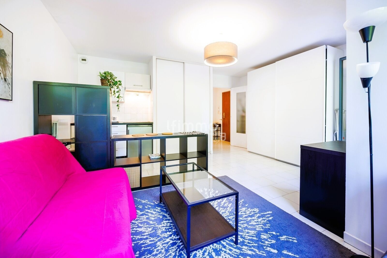 Studio lumineux avec balcon et vue verdure – 8ᵉ/9ᵉ Marseille - Phsalon2