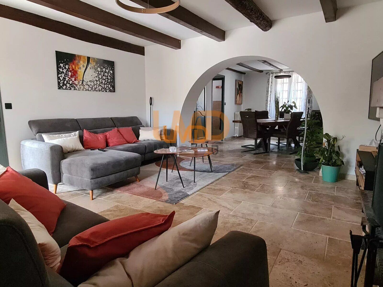 L’espace, le confort et le potentiel réunis en centre-ville. - b0d32403-d7f4-4bbd-a0ae-c4f688fb4b71