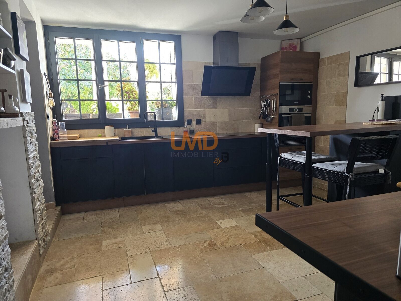 L’espace, le confort et le potentiel réunis en centre-ville. - 20250909 105750