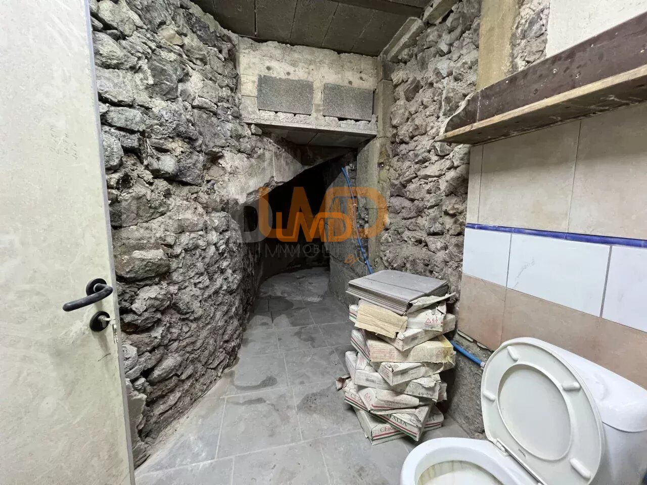 Immeuble à bon rendement locatif Cransac les Thermes Aveyron - b69e2334-757e-4aef-b8fc-52a65d721f55