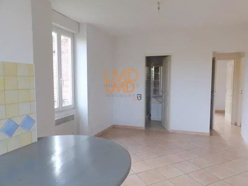Appartement T2 bis 1er étage - 2d268e73-8701-4697-85fa-af5f96797fca